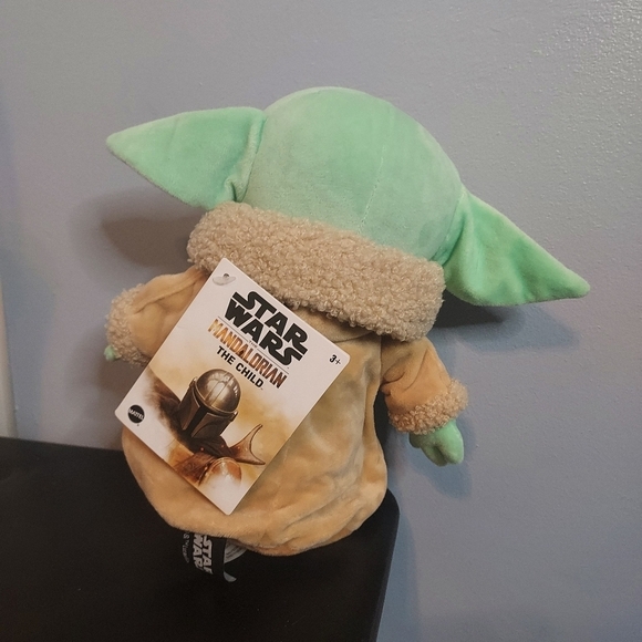 Star Wars The Mandalorian The Child 2020 - Picture 4 of 6